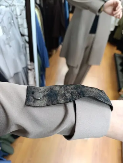 Bulut takım detay fotoğrafı - kumaş dokusu ve dikiş kalitesi